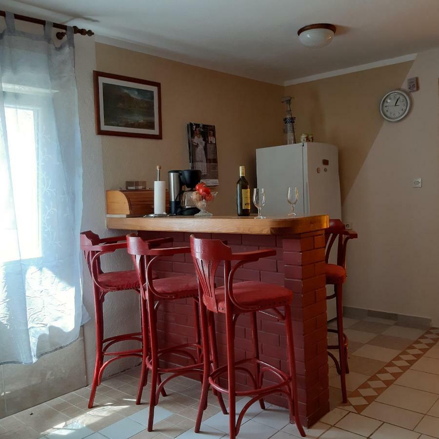 Apartment "Mislav" Gornji Karin Εξωτερικό φωτογραφία